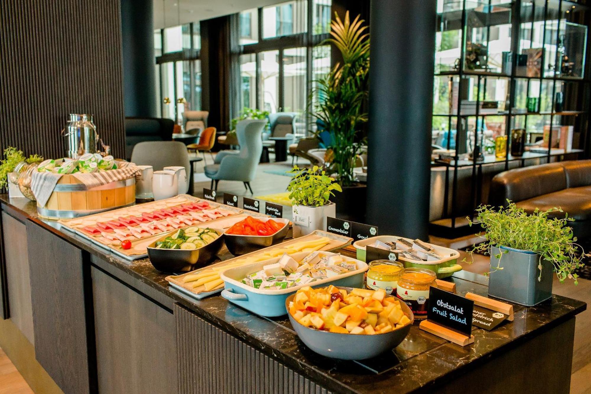 Motel One Koeln-Messe Bagian luar foto