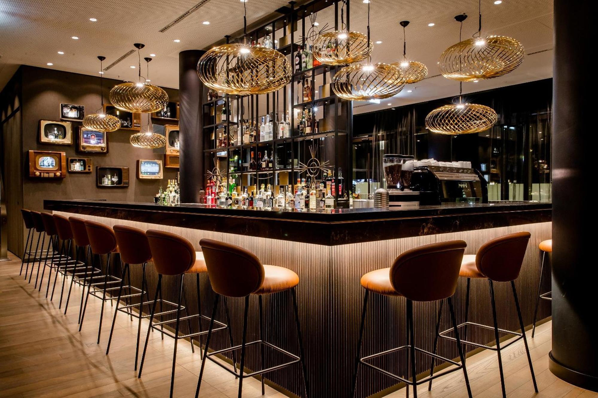Motel One Koeln-Messe Bagian luar foto