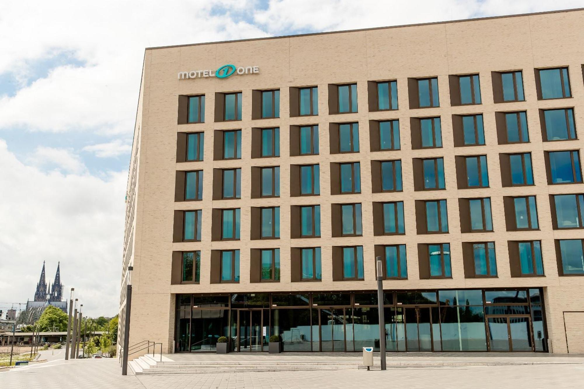 Motel One Koeln-Messe Bagian luar foto