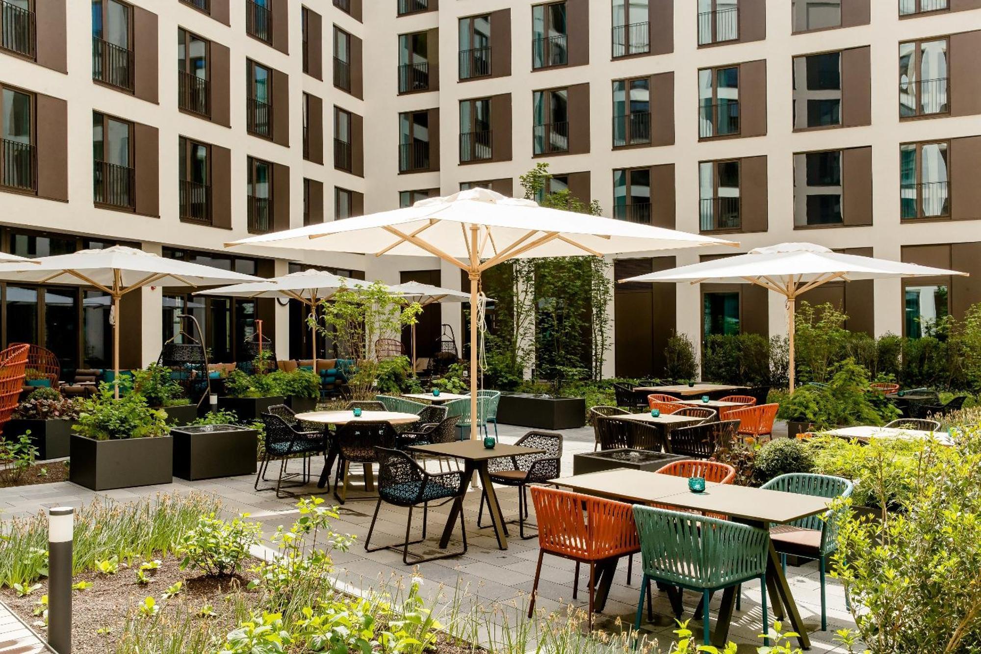 Motel One Koeln-Messe Bagian luar foto